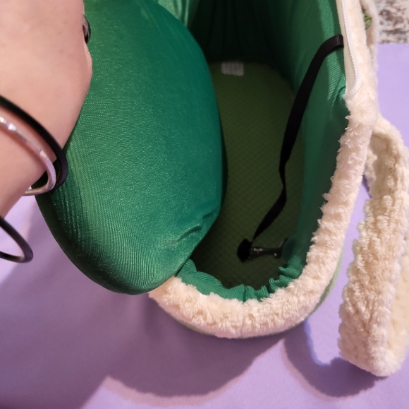 Soft pet carrier for small dog or cat - Picture 3 of 9